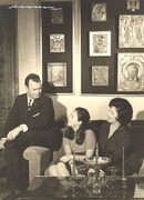 Государь Владимир Кириллович с супругой и дочерью